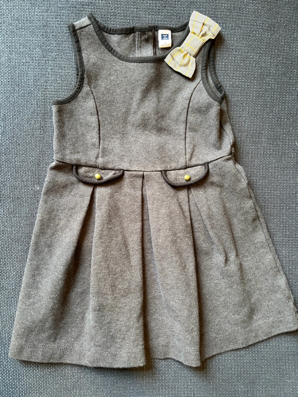 Janie & Jack Girls' Gray Bow-Accent Pleated Dress